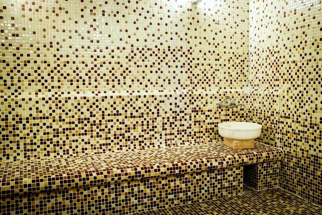 Отель Colosseum Marina Hotel Батуми-19