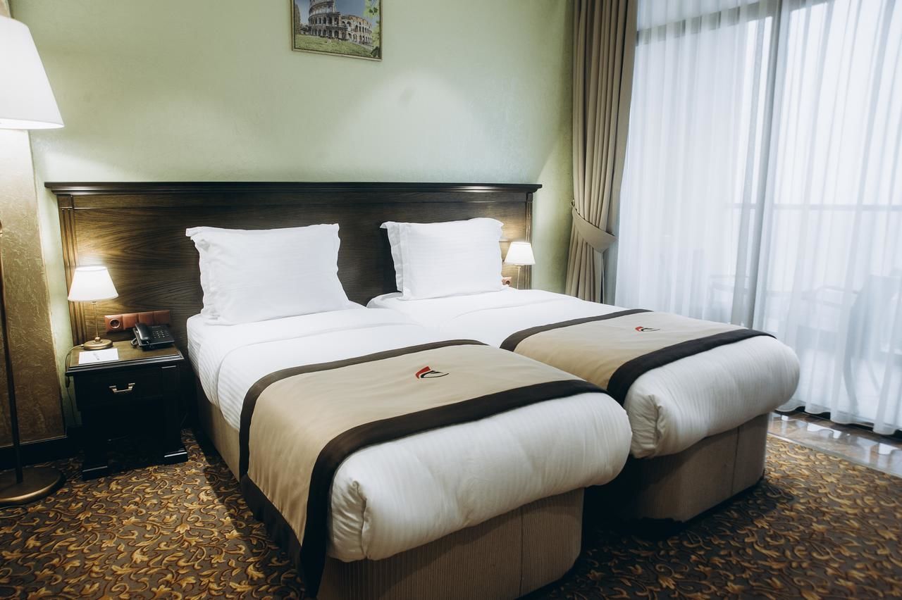 Отель Colosseum Marina Hotel Батуми-11