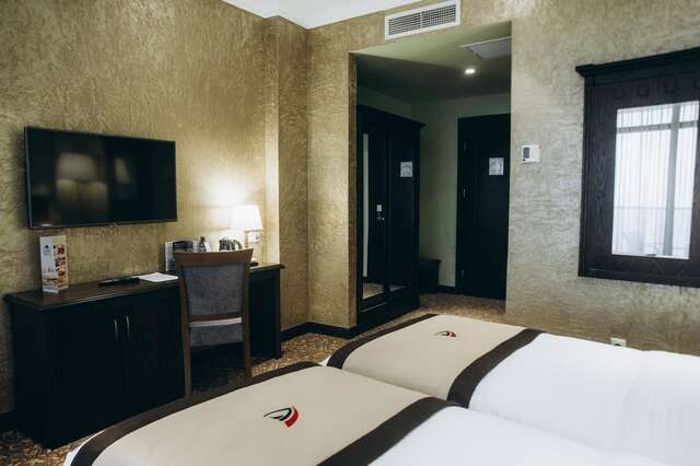 Отель Colosseum Marina Hotel Батуми-28