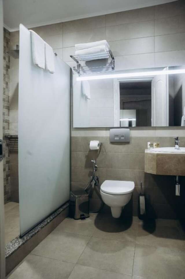 Отель Colosseum Marina Hotel Батуми-49