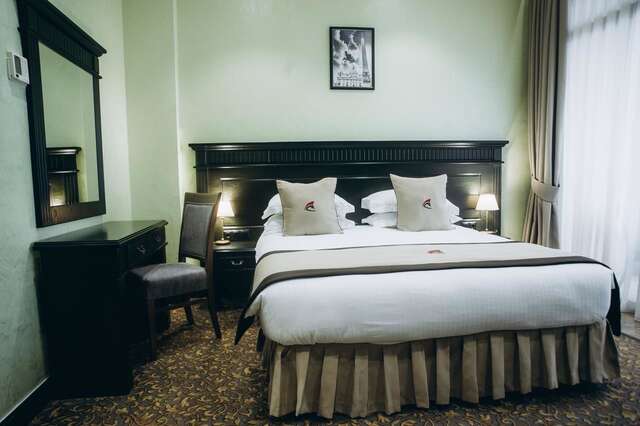 Отель Colosseum Marina Hotel Батуми-9